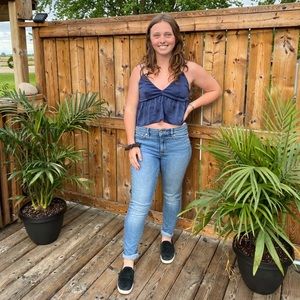 Meet your Posher, Bobbie